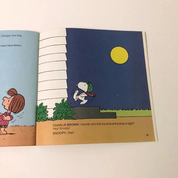 Vintage 1987 Golden Story Book Snoopy Hes  Your Dog Charlie Brown Book - Picture 15 of 16